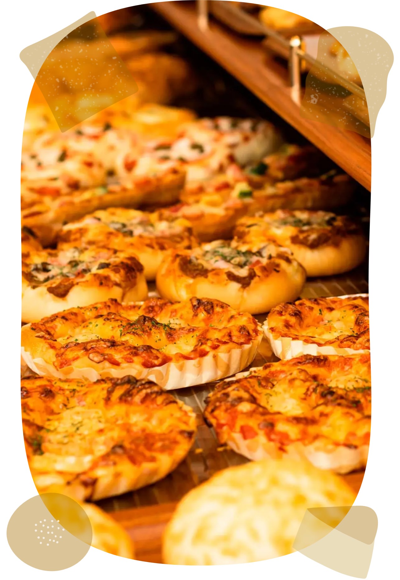 やわらかパン屋アドマーニ | 東広島市黒瀬町のパン屋さん